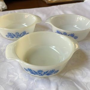 Fire-King Anchor Hocking 12oz Casserole Soufflé Dish bowl #472 blue cornflower